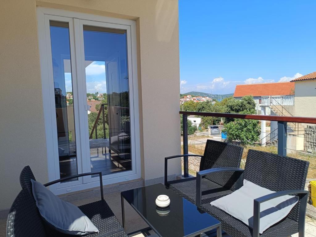 Apartment Dragana, Jezera, Island Murter Luaran gambar