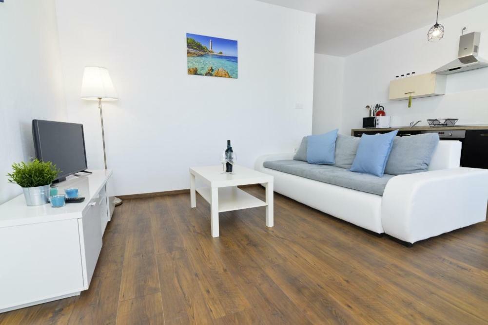 Apartment Dragana, Jezera, Island Murter Luaran gambar